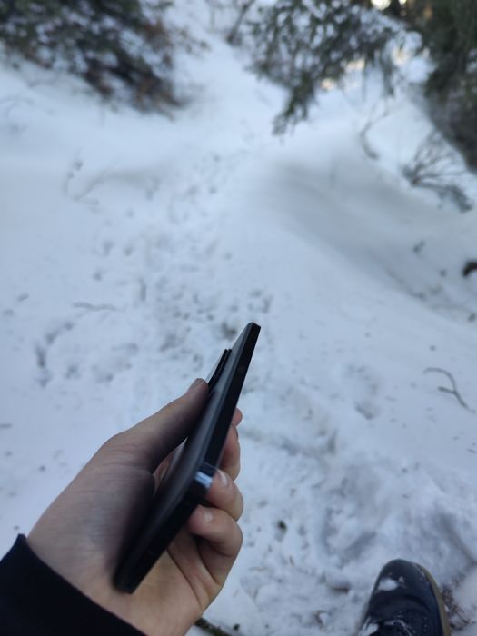 Xiaomi 14 продаю срочно!