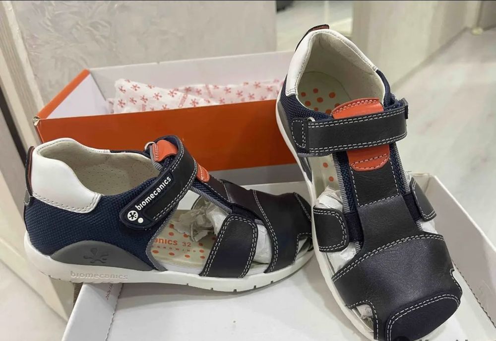 сандалии Biomechanics