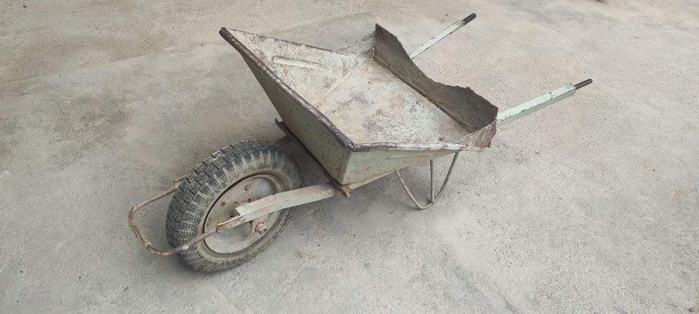 Тачка сотилади стройкада зур хизмат килади