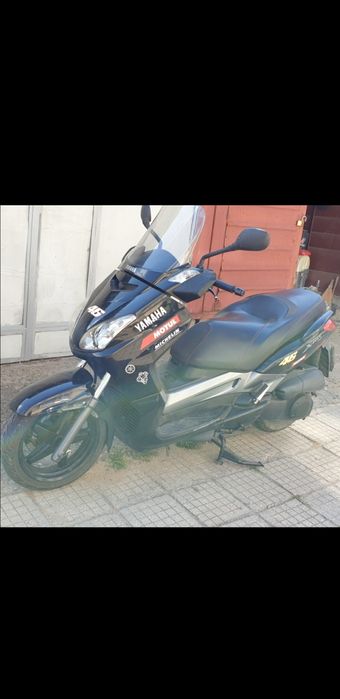 Yamaha X MAX 250i