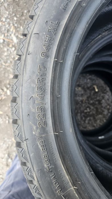 Резина R17 шипы 25г