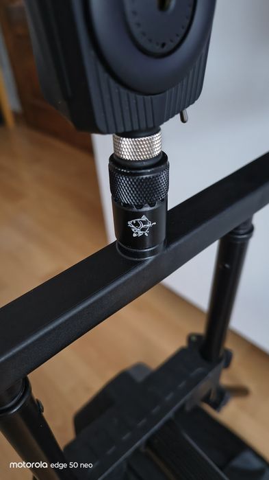 Шаранджийска стойка и 3+1 сигнализатора със станция