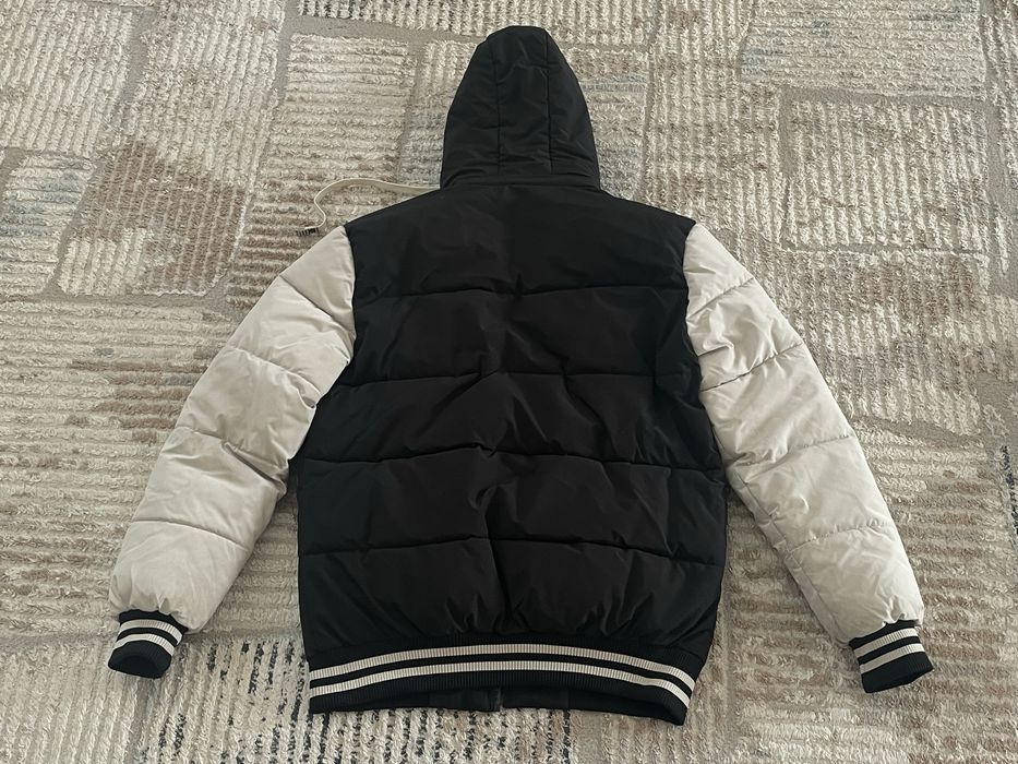 Срочно! Продам зимние куртки