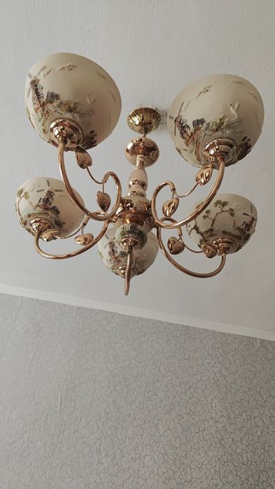 Люстра!  В отличном состоянии