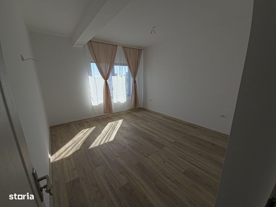 Vila stil mediteranean Ovidiu pozitie excelenta 4 camere posibil schim