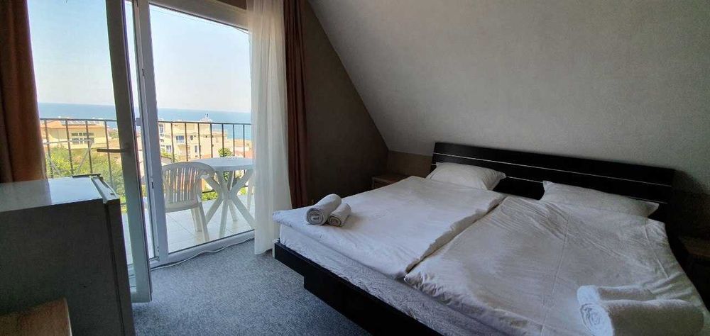 Продава се Хотел в с. Синеморец, Област Бургас - 1119 кв.м за 1430 €/кв.м - Снимка #2