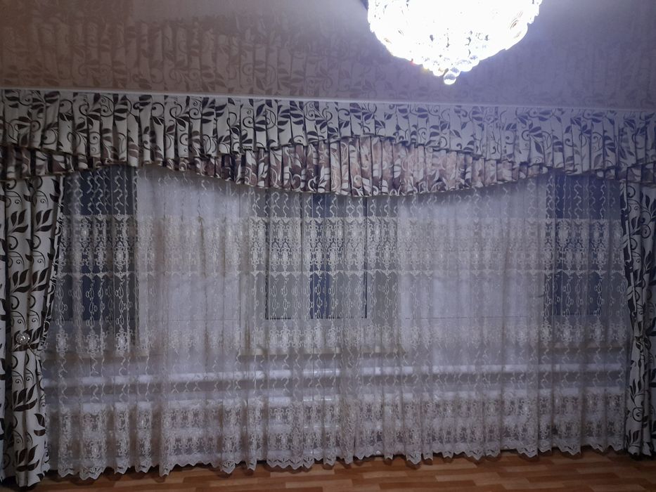 Продам тюль готовая вместе с крючками