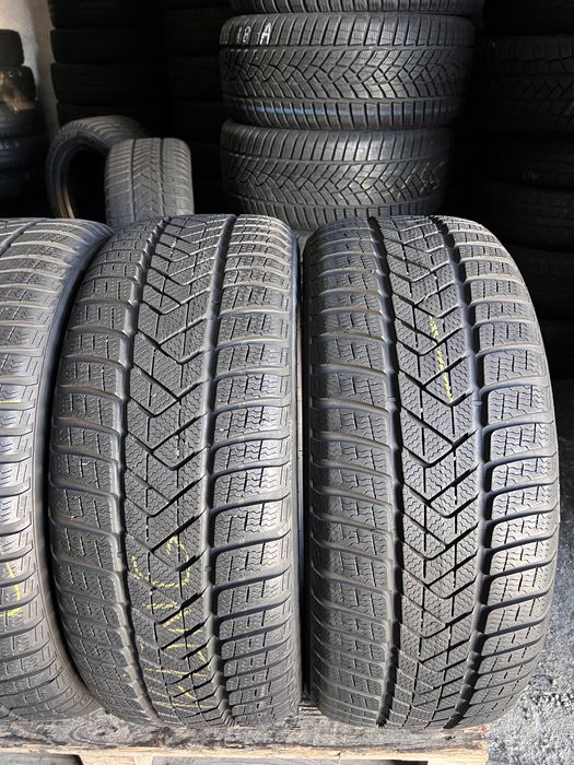 4 anvelope iarna 245/45/18 , Pirelli , 7 mm