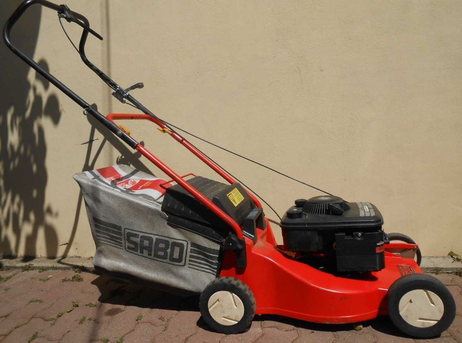 SABO masina tuns gazon iarba autotractiune motor benzina