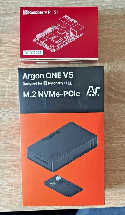 Raspberry Pi 5 8GB + Argon ONE V5 NVMe кутия + 512GB SSD + Захранване