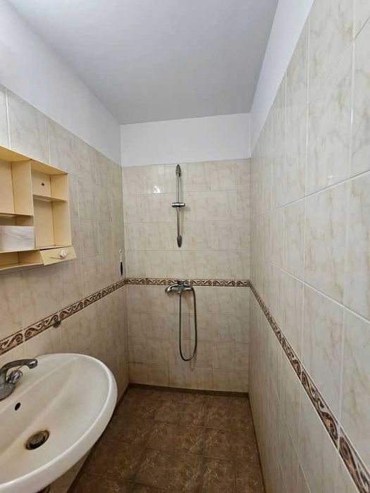 Дава се под наем Двустаен апартамент в Пловдив, Център - 56 кв.м за 255 € - Снимка #3