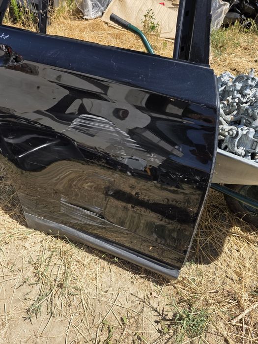 Bmw x1 f48 2019 задна дясна врата 2бр