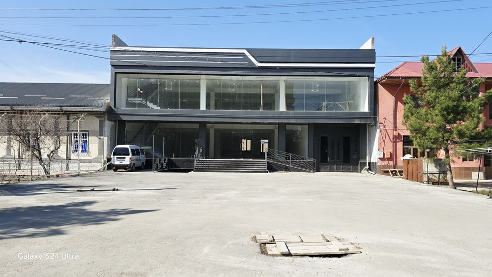 Ижарага берилади. Навоий шахрида