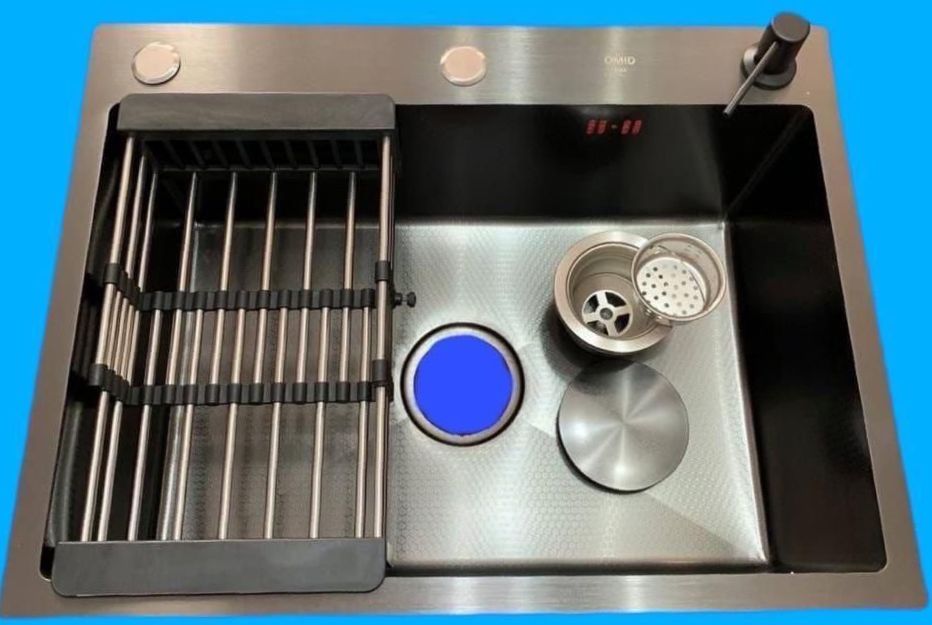 Кухоные мойки черные ,сатин,бронза