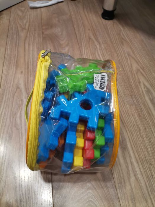 Игра конструктор для малышей