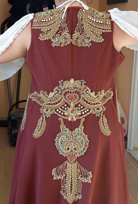 Кафтан за къна вечер