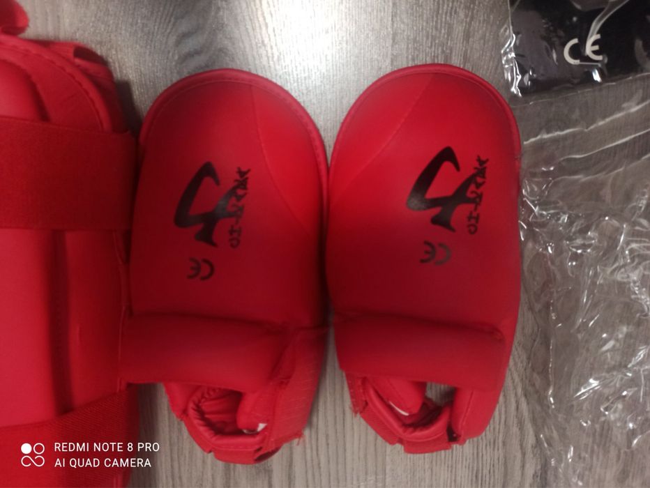 Протектори за крака,ръкавици за карате