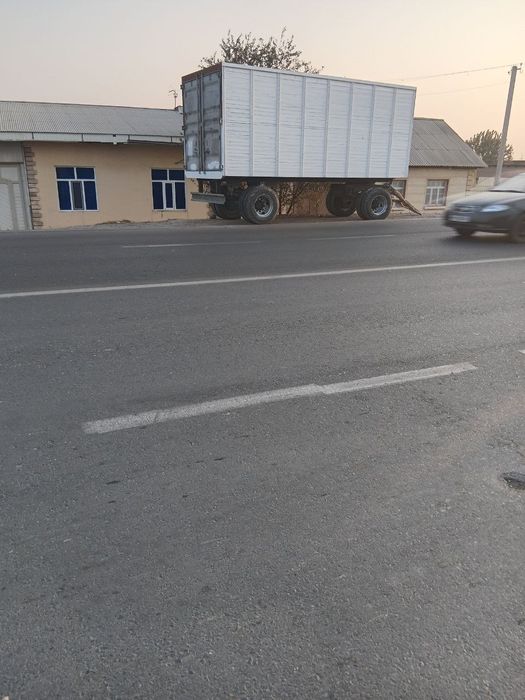 Kamaz priseb sotiladi