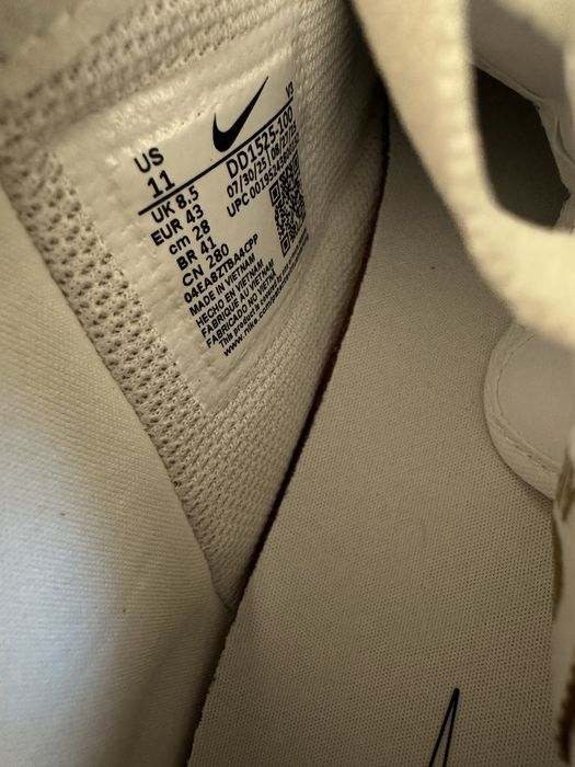 Nike Air Force 1 white charms 43