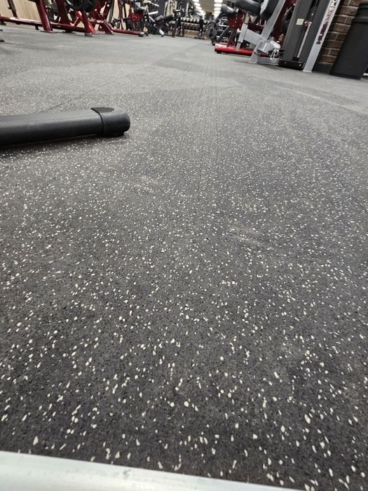 Гумена фитнес  настилка EPDM ролка 12 кв.м. | 6 мм. В различни цветове