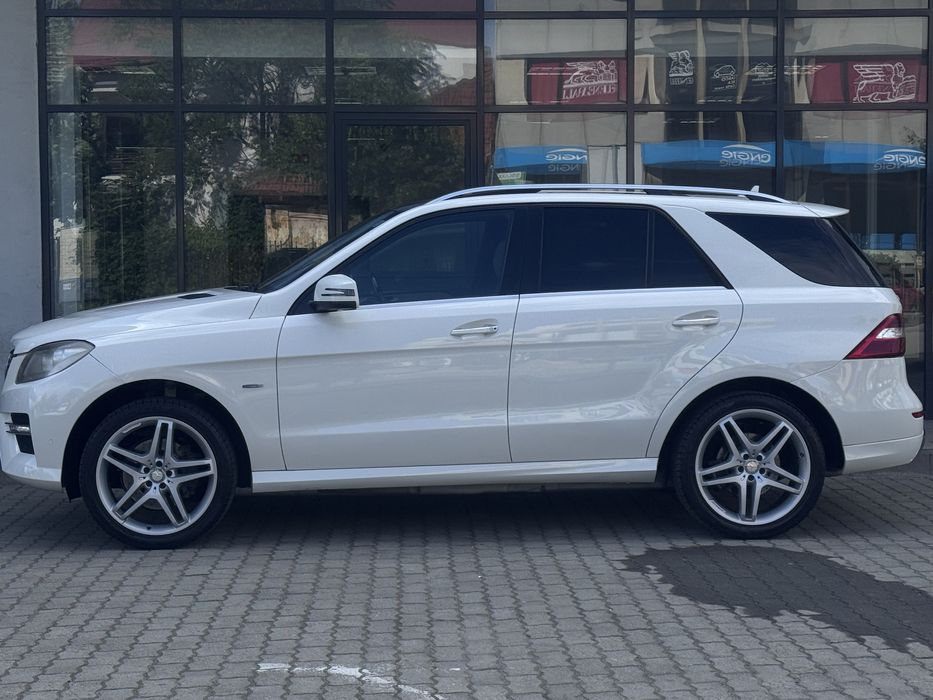 MERCEDES-BENZ ML-Class 2012 — imagine 5
