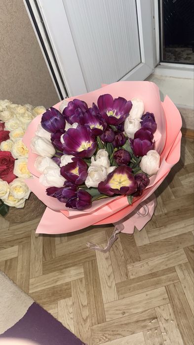 Тюльпан 35 штук. Получила 8марте .