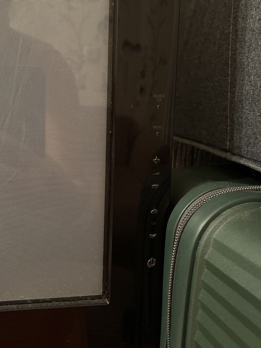 Телевизор Samsung 42 дюйма, рабочий