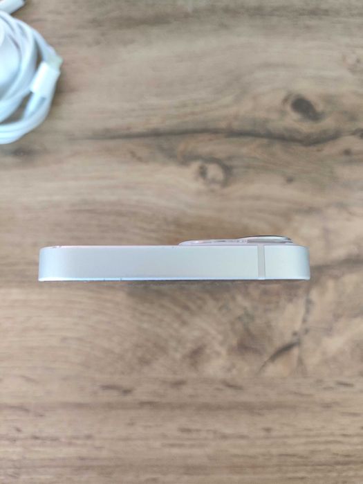 Смартфон iPhone 13 mini