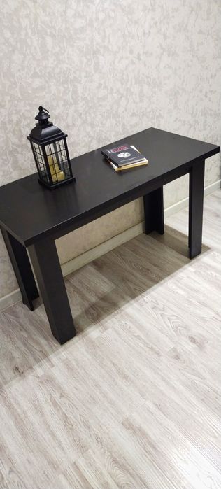 Стол интерьерный отличном состоянии 3 шт