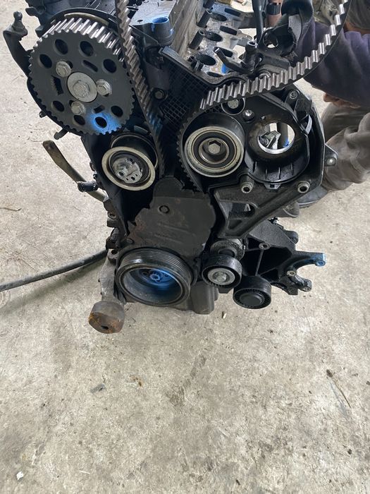 Motor complet fara anexe Audi A5 (2007-2011) [8T3] 2.0 tdi CAGA CAGA