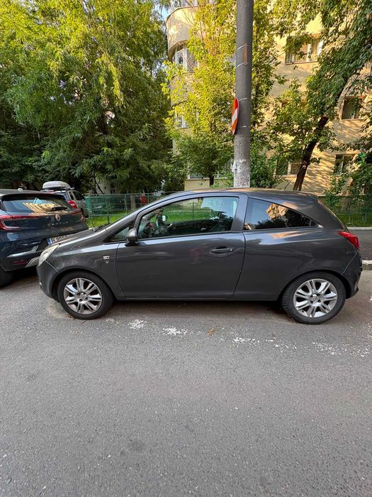Opel Corsa D 2011 1.2 Benzina