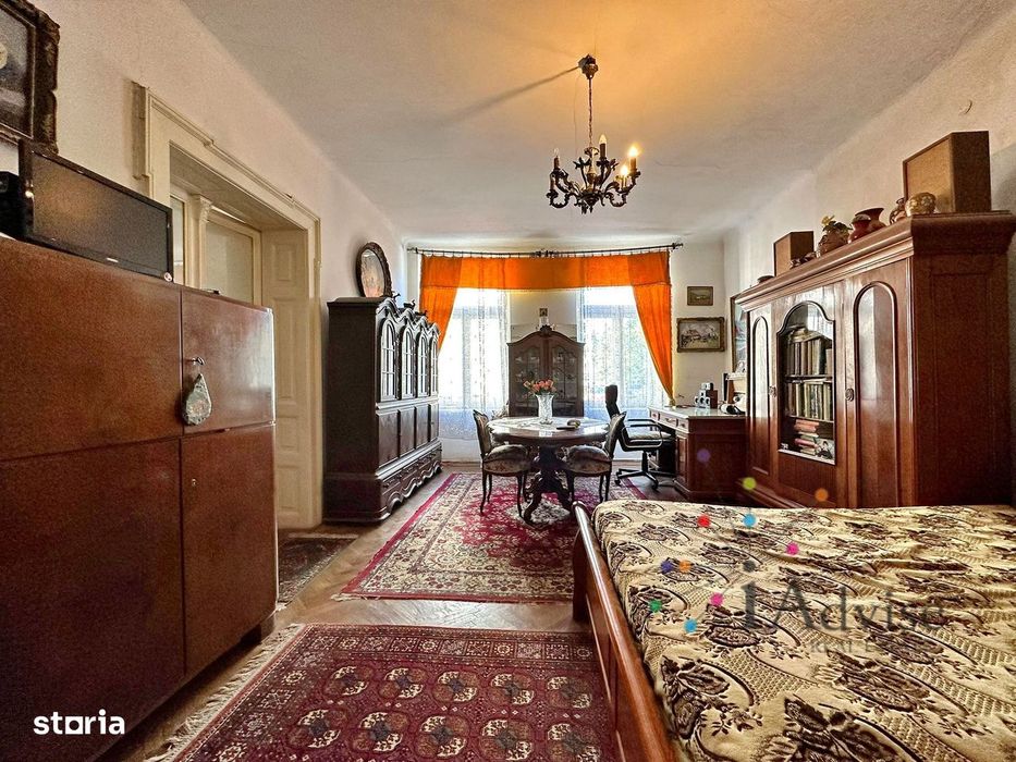 Apartament Cu Farmec Istoric In Zona Schei