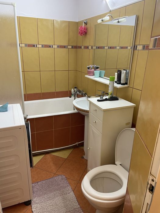 Apartament doua camere decomandat