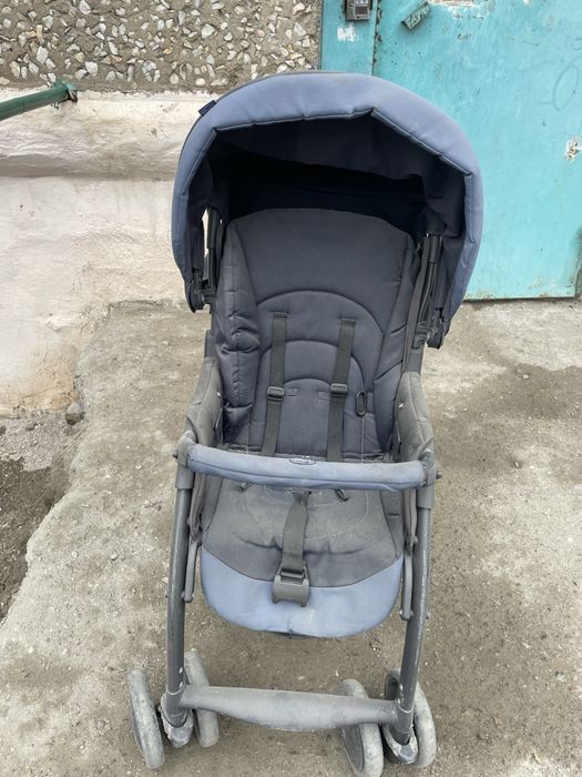 Коляска в хорошем состояний