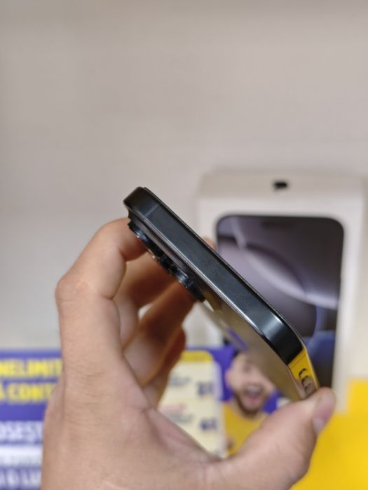 iPhone 16 Pro Max 256 Black Titanium