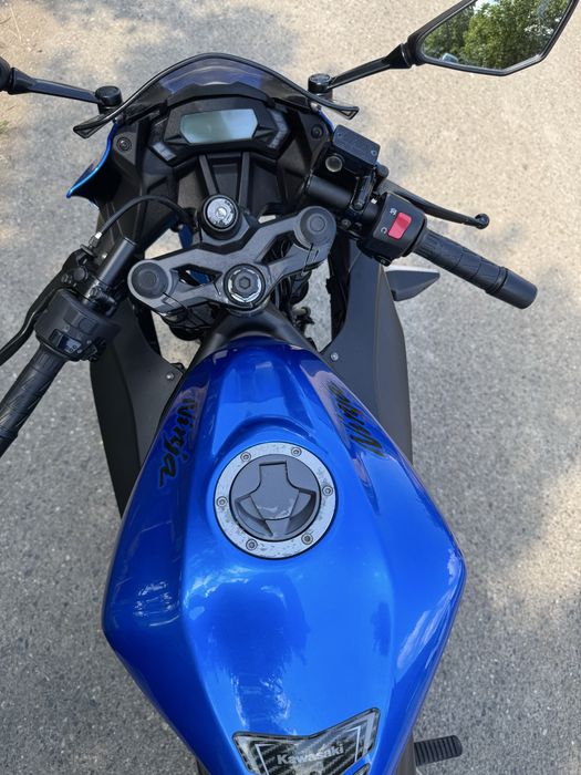 kawasaki ninja 125
