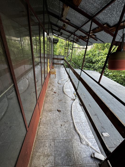 Продавам къща / етаж от къща в гр. Вършец