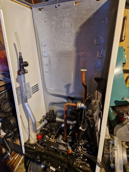 Vand piese centrala ariston cares 24