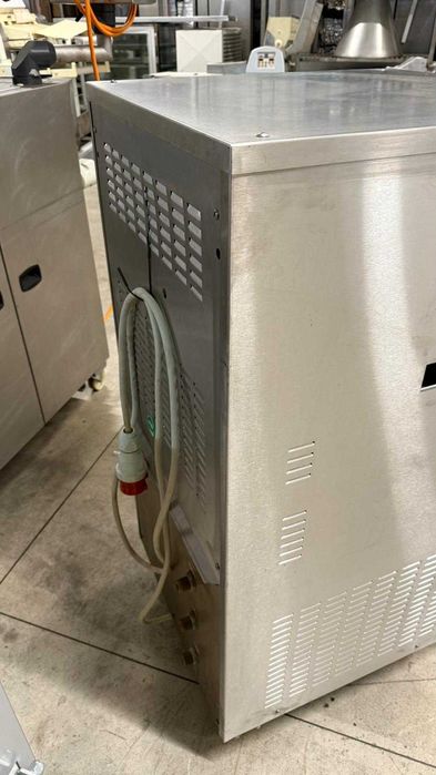 Masina  profesionala de inghetata CARPIGIANI