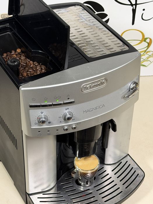 Кафемашина кафе автомат delonghi magnifica с гаранция