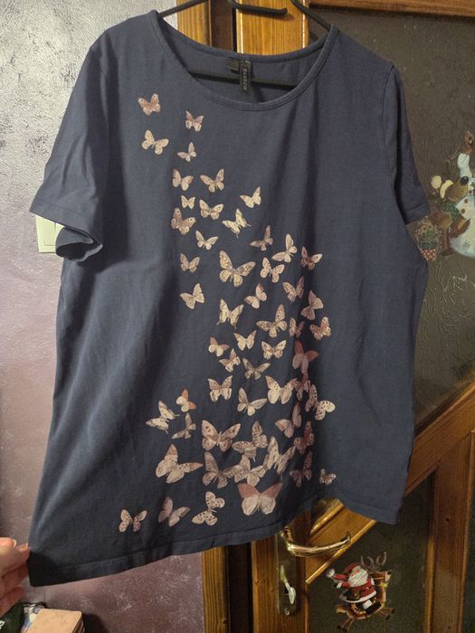 Tricou  cu imprimeu  deosebit  mărime  48-50