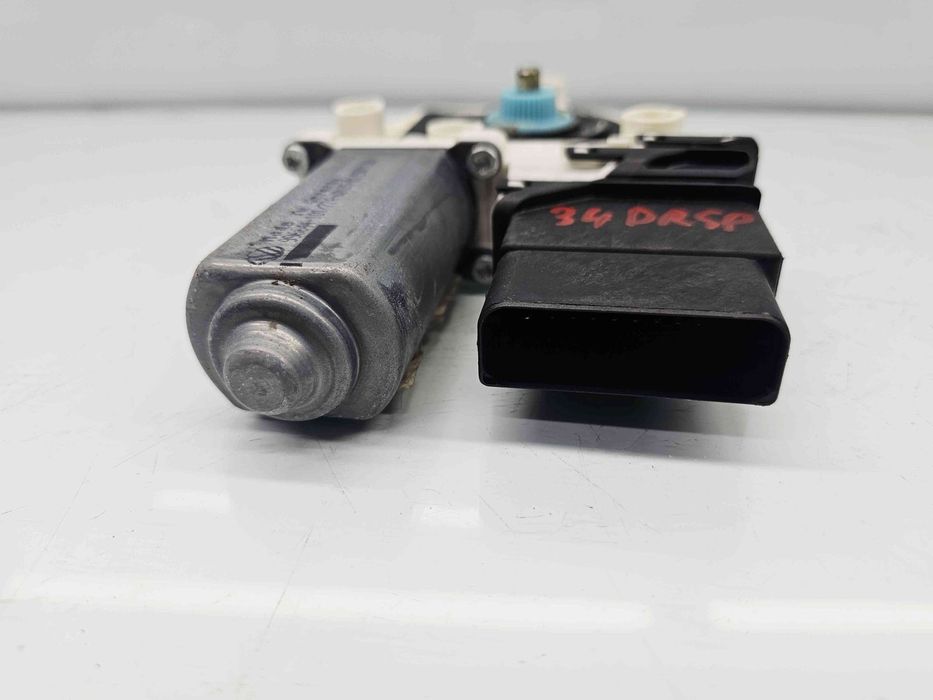 Motoras geam dreapta spate Skoda Octavia 2 Combi (1Z5) [Fabr 2004-2013