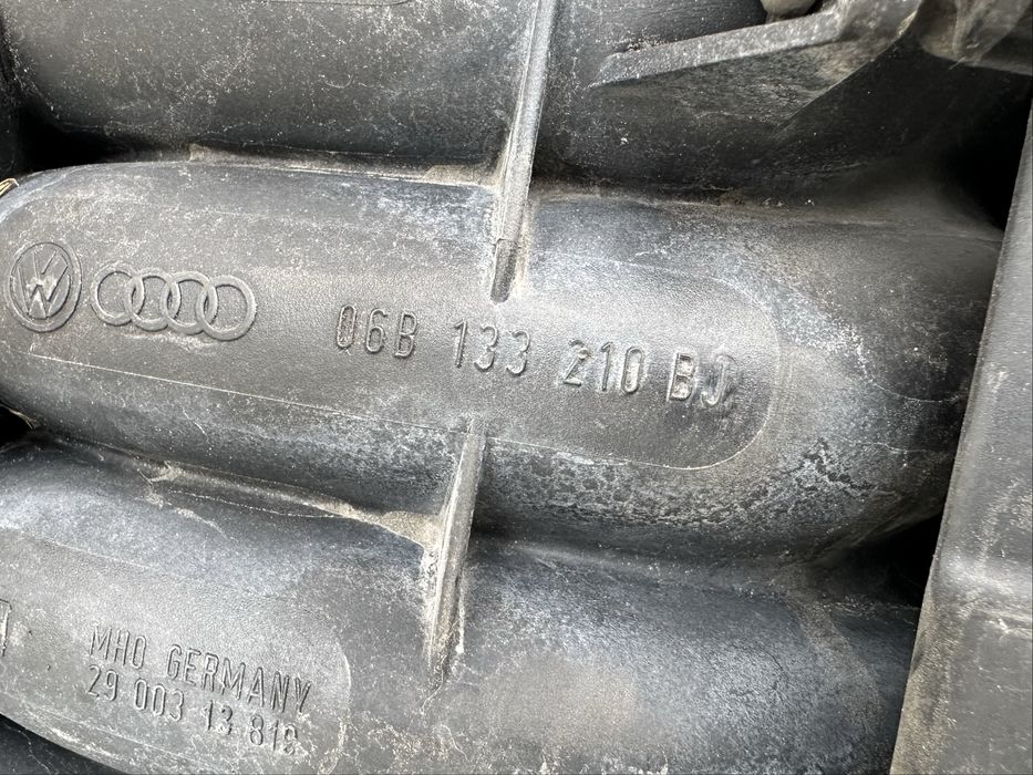 06B 133 210 BJ всмукателен колектор за Ауди А4 B7 2.0i