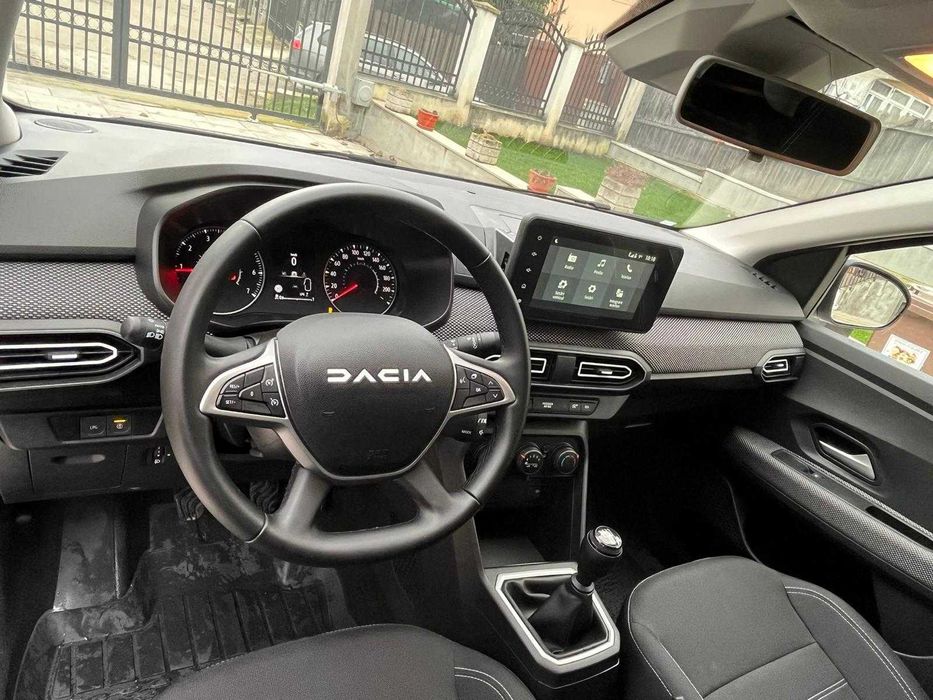 Dacia Logan 2025 ECO-G-MT6