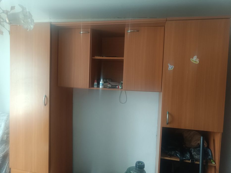 Шкаф в хорошем состоянии