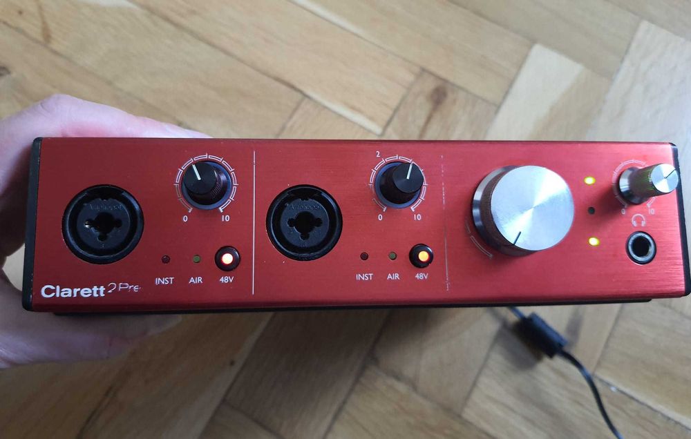 Interfata audio placa de sunet Focusrite Clarett +2 Pre pe firewire