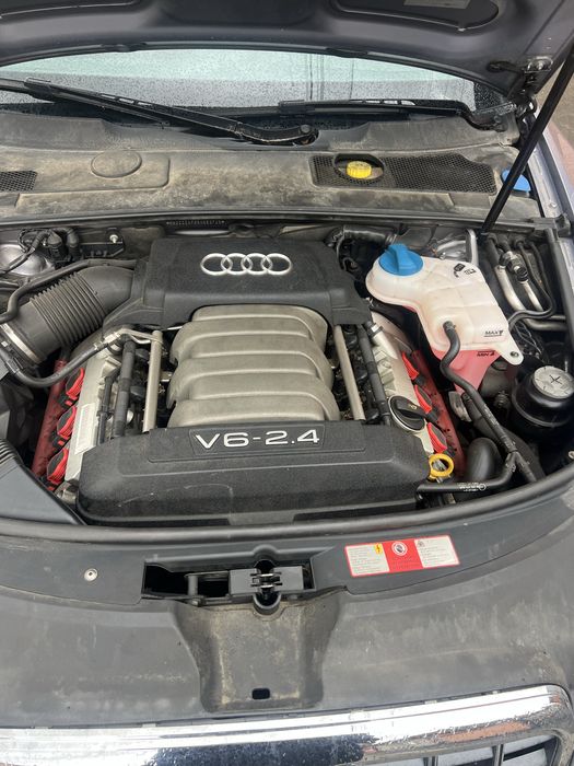 Vand sau schimb Audi a6 c6 2.4 v6