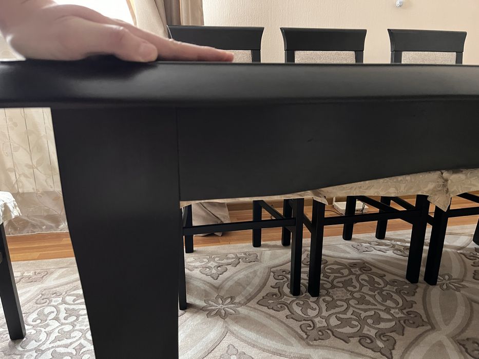 Стол для гостиной