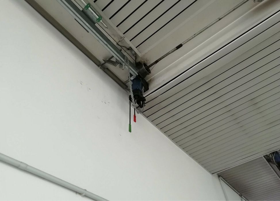 USA SECTIONALA INDUSTRIALA poarta hala garaj  H 390 x L 630 Germania