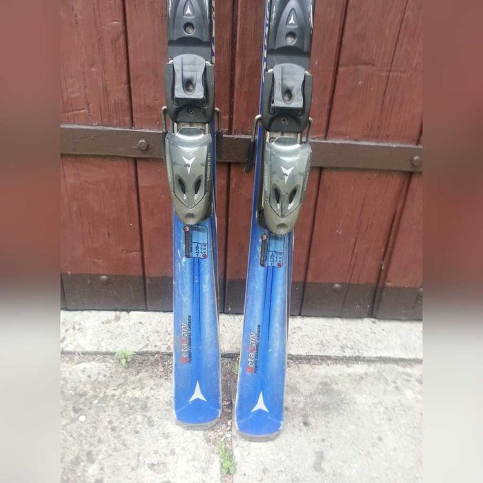 Schi /ski ATOMIC C:9 BETA CARV HYPER CARBON + Atomic Device 311 1,70 m